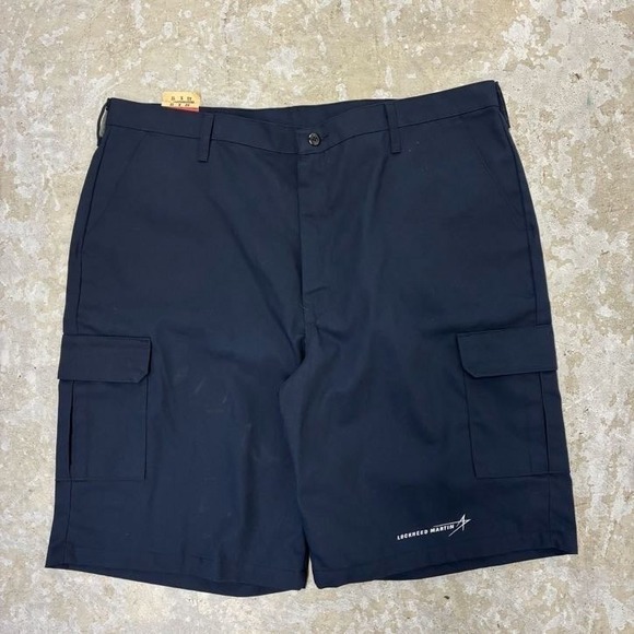 NEW Lockheed Martin Shorts Men 42 Blue Cargo 12" Employee Uniform Red Kap NWT